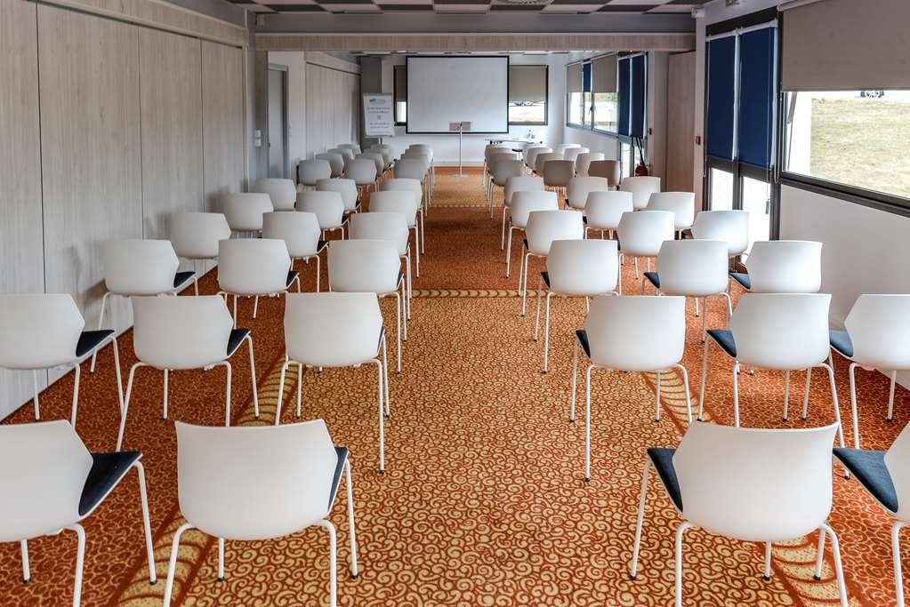 Brit Hotel Rennes Cesson Facilities photo