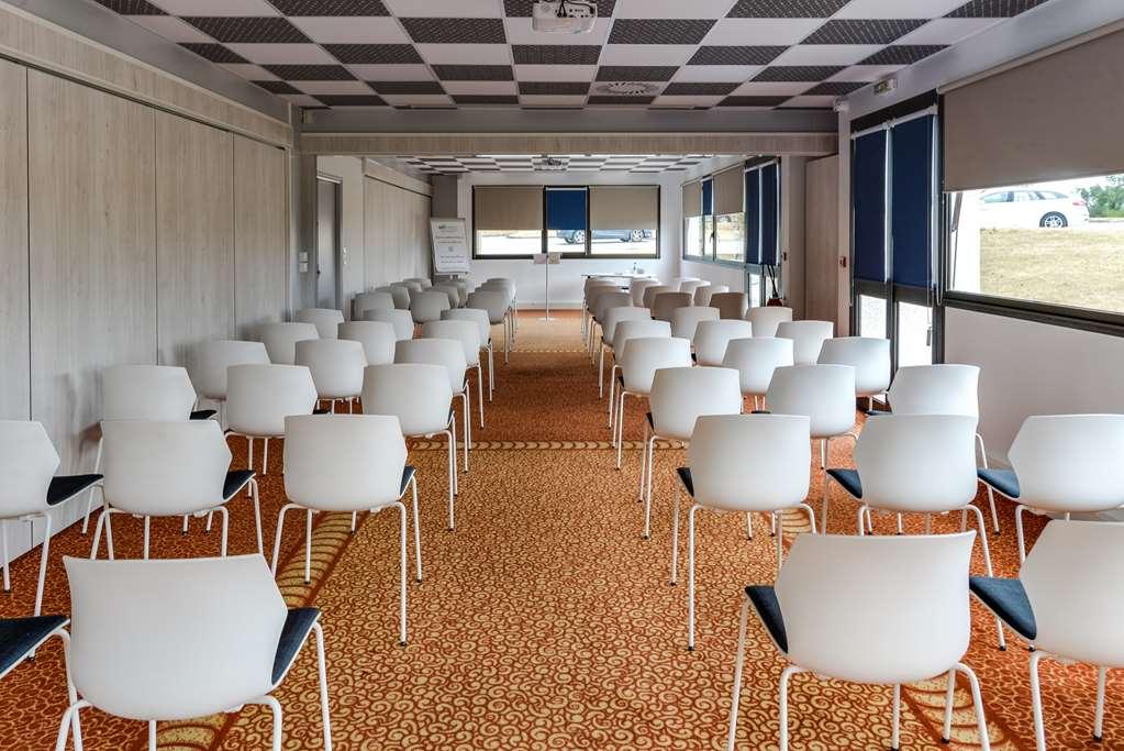 Brit Hotel Rennes Cesson Facilities photo