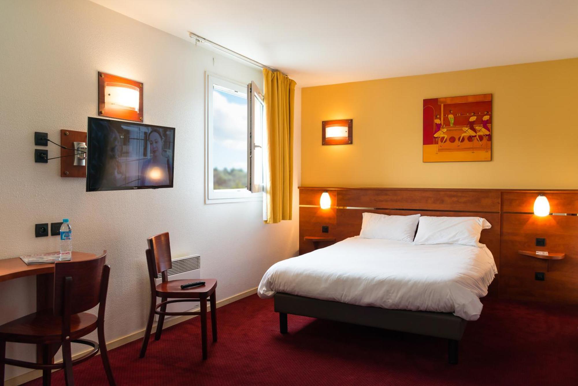 Brit Hotel Rennes Cesson Exterior photo