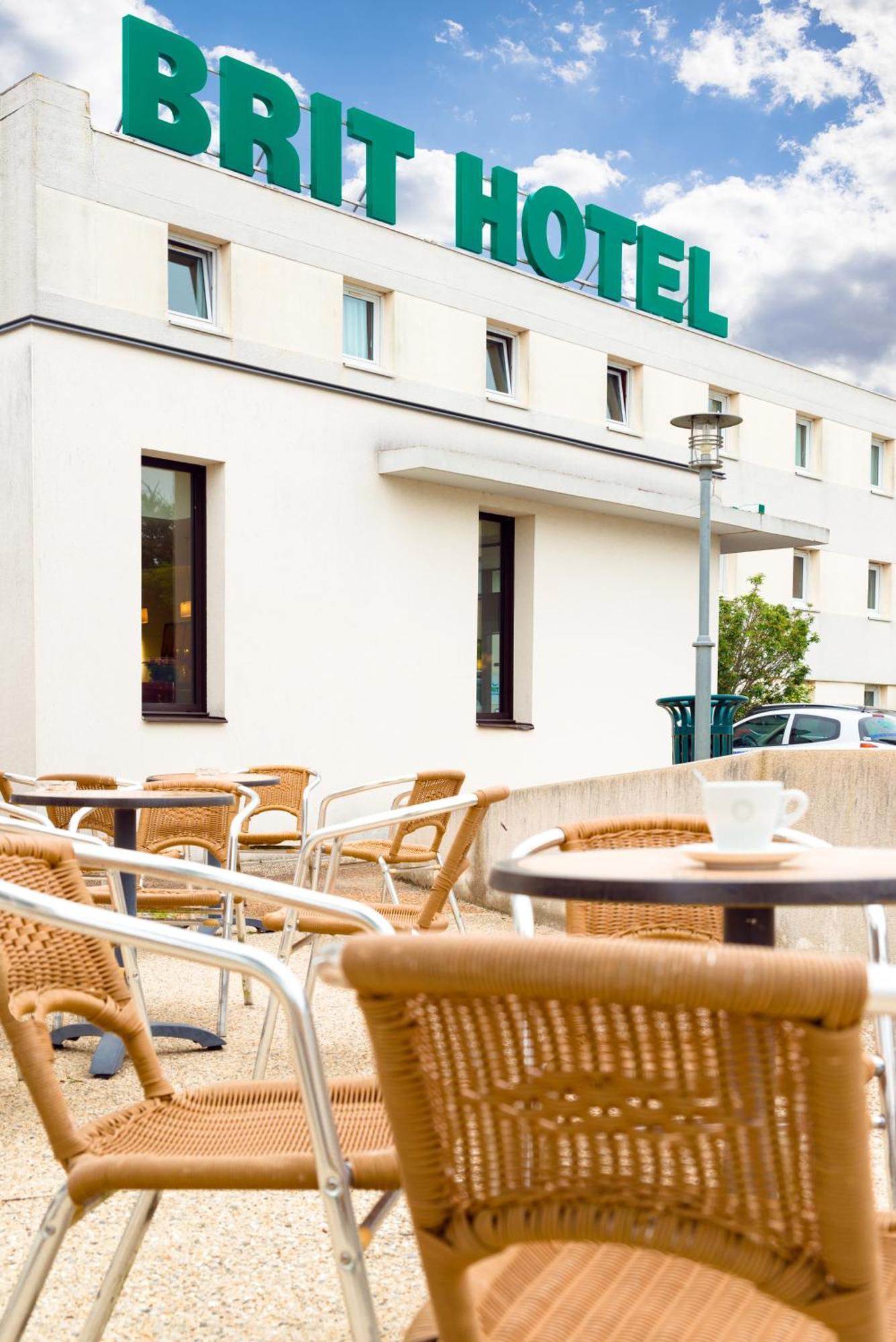 Brit Hotel Rennes Cesson Exterior photo