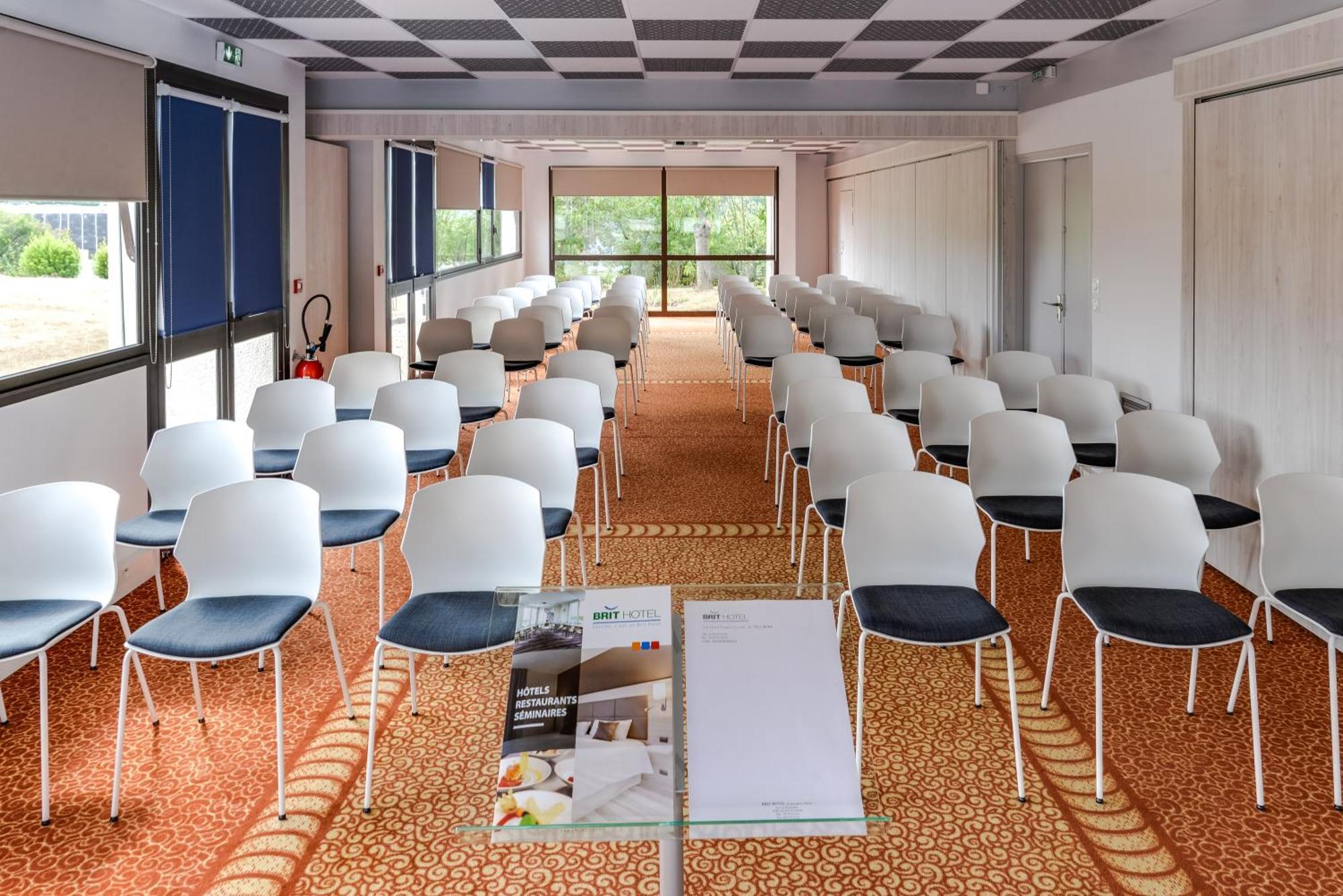 Brit Hotel Rennes Cesson Exterior photo