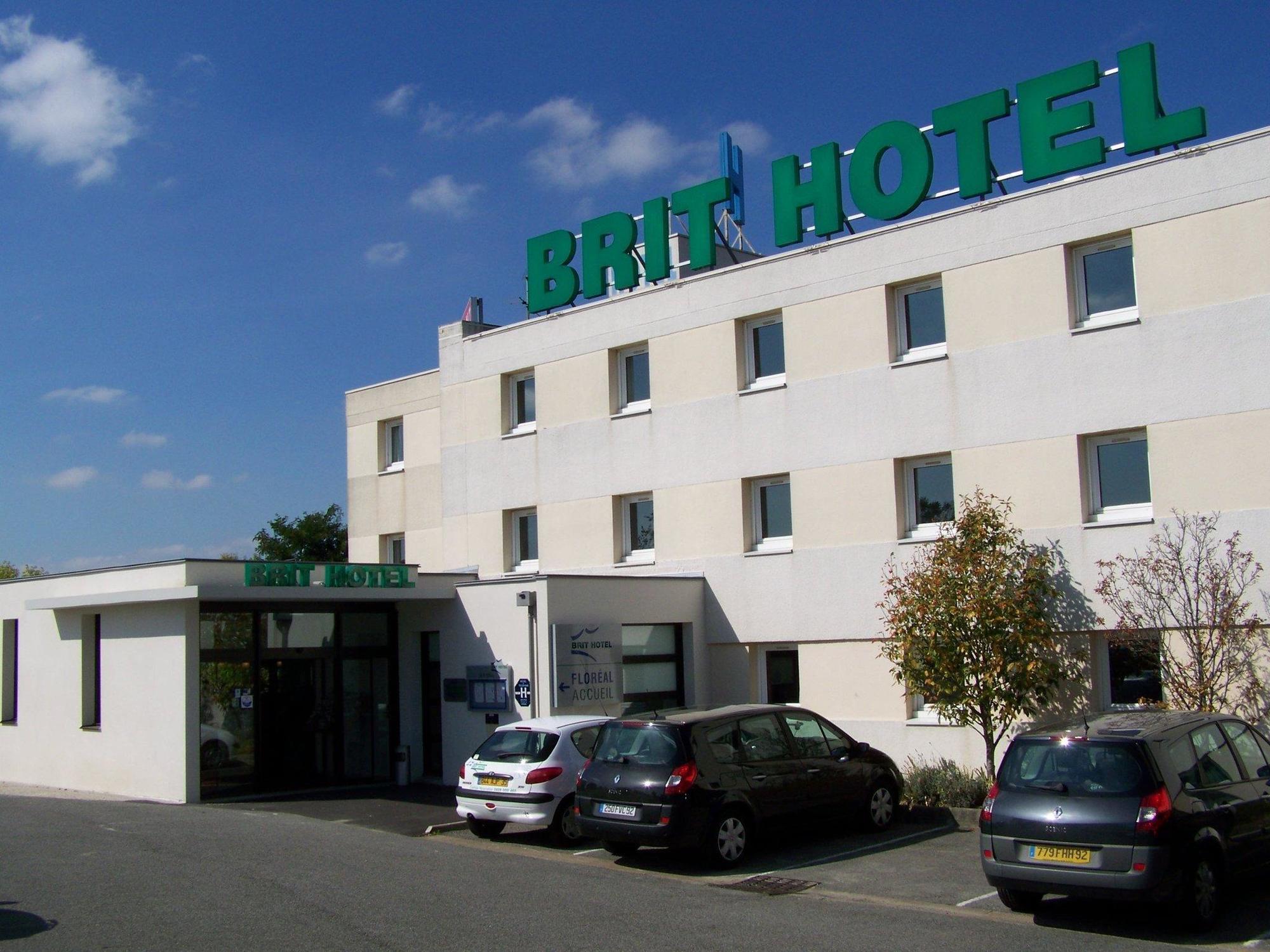 Brit Hotel Rennes Cesson Exterior photo